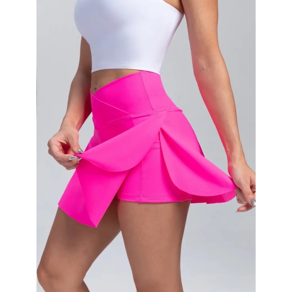 BNWT Isabelle LaRue Barbie Pink 2-in-1 Tennis Skirt W/ Shorts